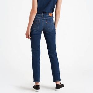 LEVI’S 712 SLIM DARK WASH